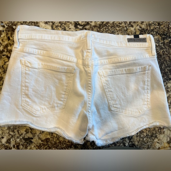 White denim Citizens of Humanity shorts size 27 - Picture 2 of 3